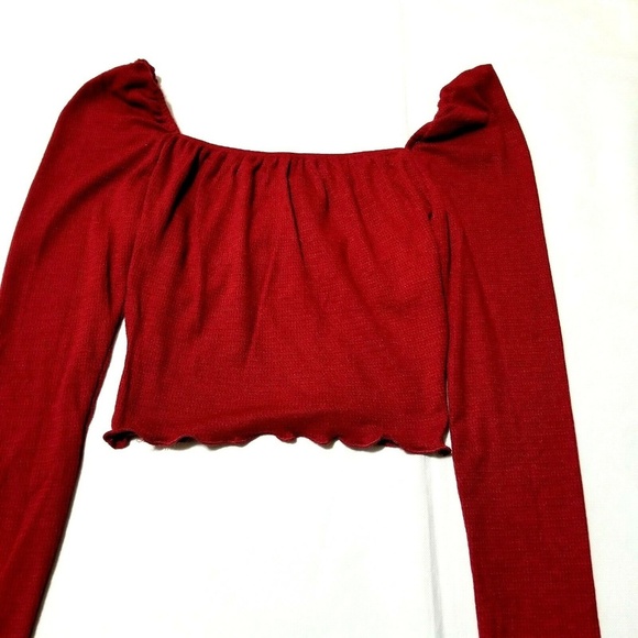 Women's  Cold Shoulder Cut Out Pullover Top - Picture 2 of 5